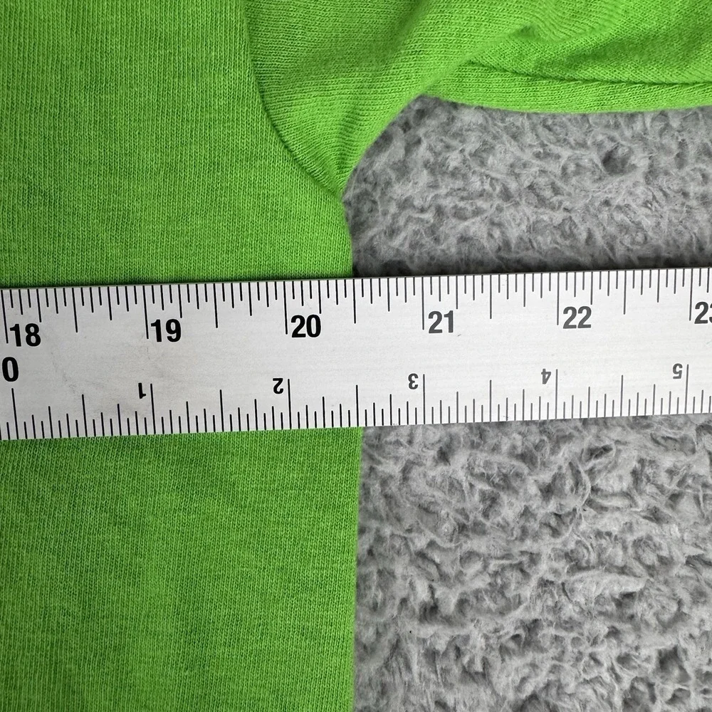 Billie Eilish‎ XL T-Shirt Large Green Blue Logo Music Concert  Classic Sparkle
